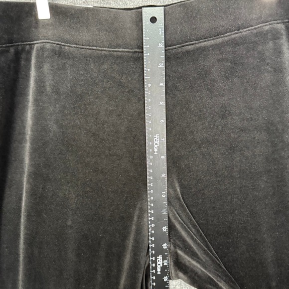 Talbots Pants Womens XL Black Velour High Rise Straight Leg Comfy Holiday NWT - Picture 3 of 11